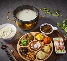 Yu Fragrant Crossing-the-Bridge Rice Noodles