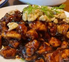 Stir-Fried Chicken with Sauce
