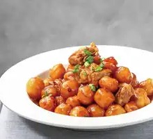 Braised Pork Ribs with Small Potatoes