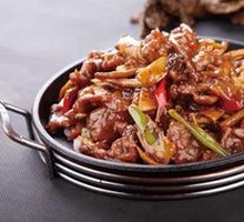 Sizzling Fresh Mushroom Beef Tenderloin