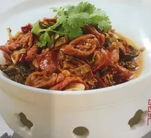Braised Pig Intestines with Winter Greens