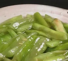 Garlic Stir-Fried Loofah