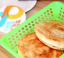 Scallion pancake with egg