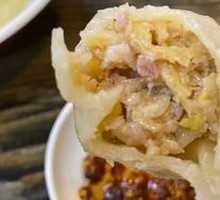 Sour Cabbage Pork Filling