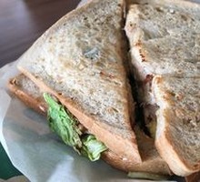 Tuna Sandwich