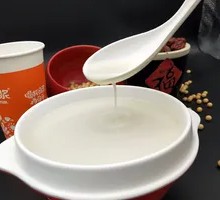 Freshly Ground Soy Milk