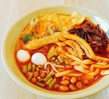 Crispy Duck Foot Rice Noodles