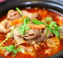 Spicy Beef with Golden Needle Mushrooms and Potato Noodles