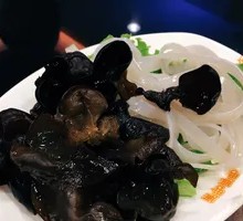 Wood Ear Mushroom and Sweet Potato Noodles Mix