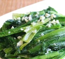 Stir-Fried Water Spinach with Garlic