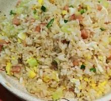 Sichuan-style Fried Rice with Eggs