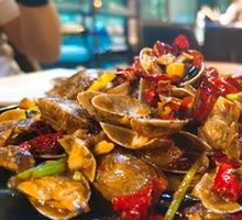 Spicy Stir-Fried Clams