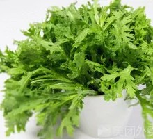 Chinese chrysanthemum greens