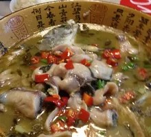 Sour Cabbage and Pork Noodles