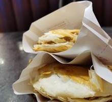 Signature Pork Belly Steamed Bun