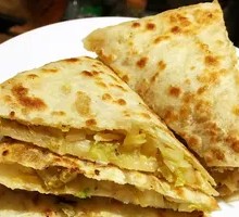 Chinese cabbage and egg filling