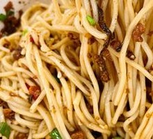 Mustard Greens Meat Sauce Noodles