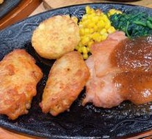 Chicken Wings with Black Pepper Chicken Cutlet