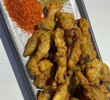 Spiced Pepper Pork Crisps