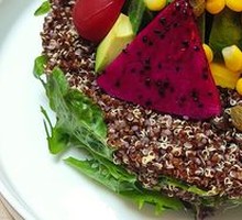 Quinoa Avocado Diet Salad
