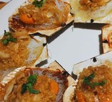 Steamed Red Clams with Garlic and Vermicelli