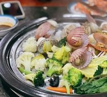 Steamed Fresh Seafood