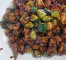 Stir-Fried Chicken with Sauce