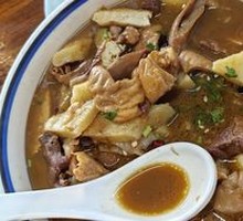 Braised Pork and Steamed Bun