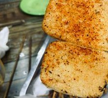 Salted Pepper Steamed Bun Slices