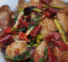 Spicy Stir-Fried Clams