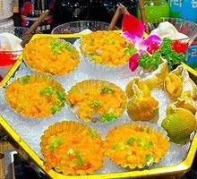 Grilled Garlic Shrimp Paste with Conch