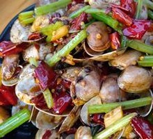 Spicy Stir-Fried Clams