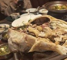 Lamb Head with Garlic Paste