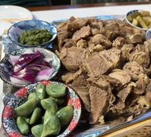 Signature Yak Beef Special
