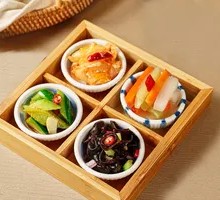 Four-Grid Assorted Vegetables