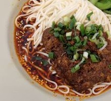 Beef Sauce Noodles