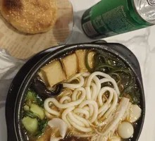 Mushroom Hot Pot Rice Noodles