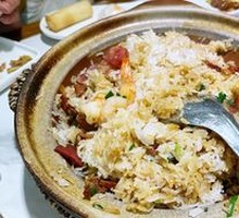 Hong Kong-style腊味煲仔饭