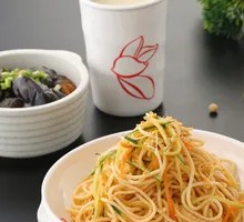 Chicken Noodle Salad