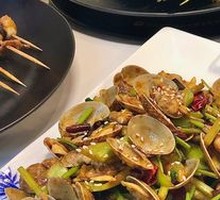 Stir-Fried Clams in Sauce