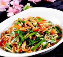 Stir-fried River Shrimp with Leeks