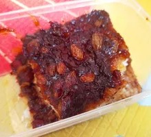 Steamed glutinous rice cake