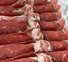 Goat Meat with Sand Onion