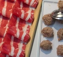 Hand-Beaten Lamb Meatballs