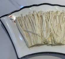 Enoki Mushroom