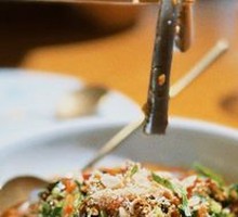 Lijiang Chicken Bean Noodles