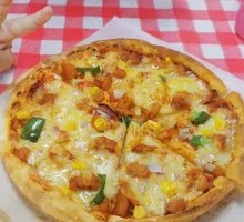 Orleans Chicken Pizza
