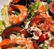 Grilled Baby Pumpkin Shrimp Salad