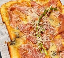 Truffle Mushroom Ham Pizza