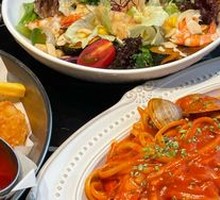 Korean Spicy Cream Seafood Pasta